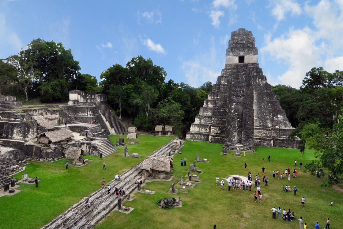 Tourists at the Tikal mayan ruins
