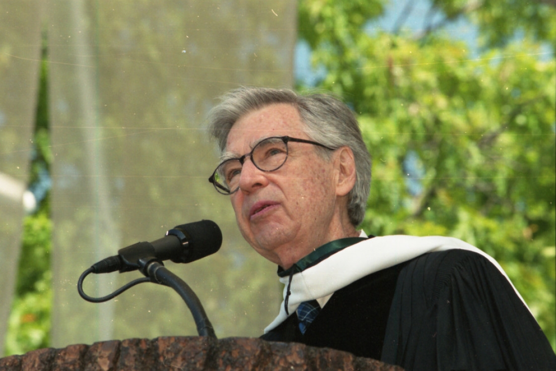 Fred Rogers speaking at the prodium