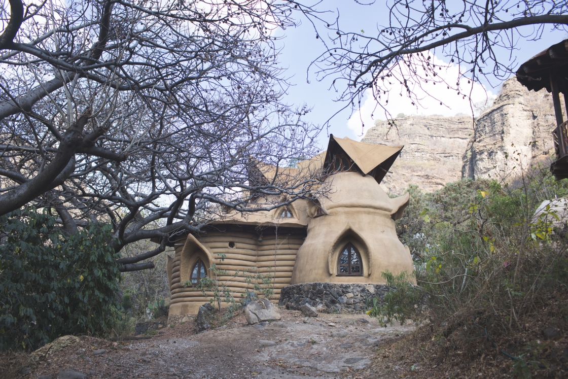 Superadobe structures at Ehecalli