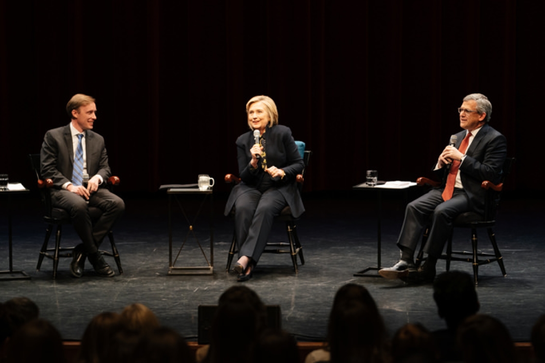 Hillary Rodham Clinton speaks to an overflow crowd at Spaulding Auditorium flanked by the Dickey Center’s Jake Sullivan and Daniel Benjamin