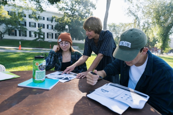 Students collaborate at Dartmouth