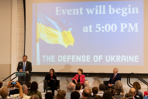 Jason Barabas speaking at the Ukraine forum