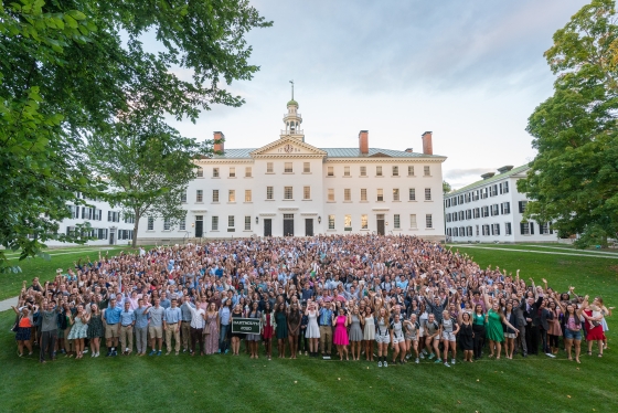 Class of 2020 in front of Dartmouth Hall