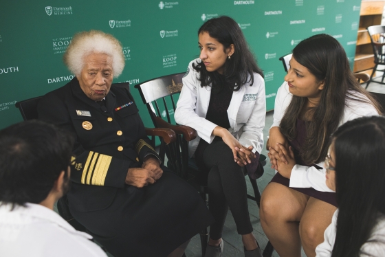 Students talking with former Surgeon General Joycelyn Elders