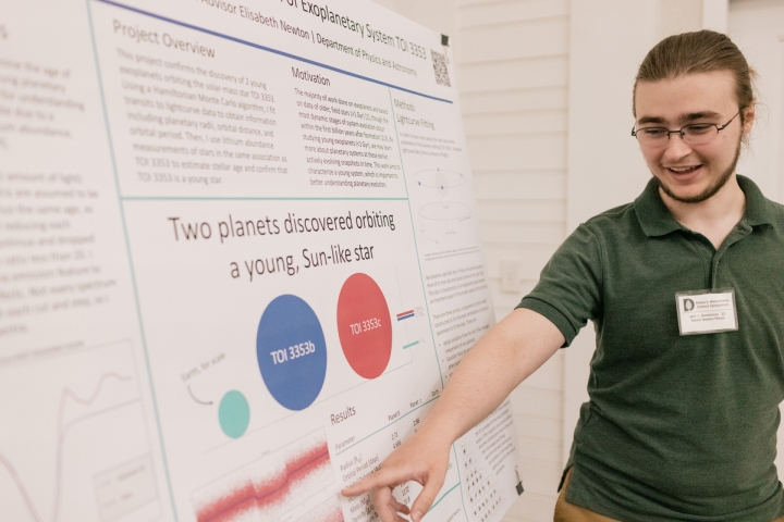 Jack Duranceau '23 exhibits his research