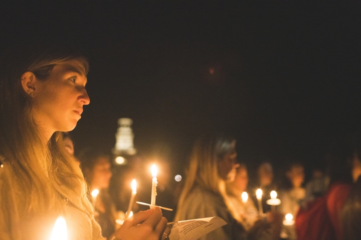 Students Hold Vigil On The Green For Israel | Dartmouth