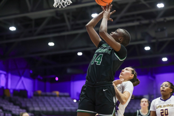 Highlights From Winter Carnival 2024 Dartmouth   WBB UAlbany 15 