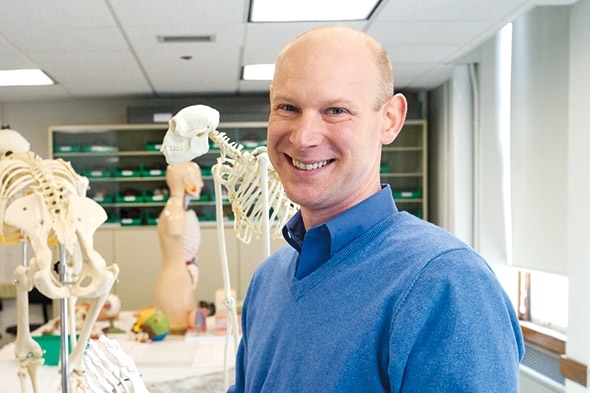 Associate Professor of Anthropology Nathaniel Dominy