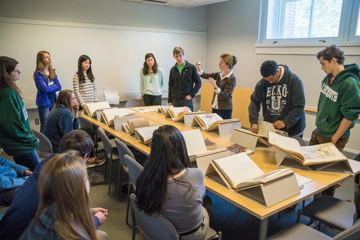 First-year students in Humanities 1, “Dialogues With the Classics,” 