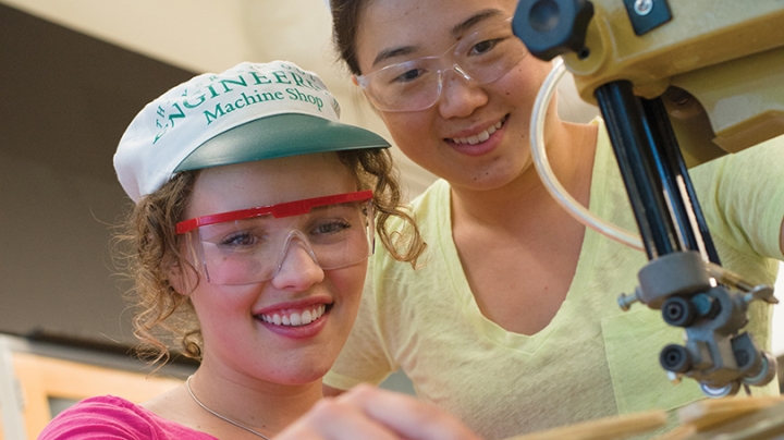 Dartmouth Women Engineers