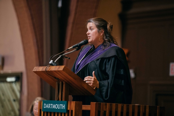 Allegra Love ’03 speaks during the Baccalaureate