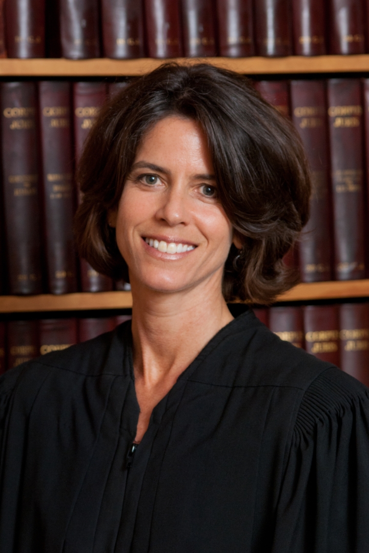 Head shot of Superior Court Chief Justice Tina Nadeau