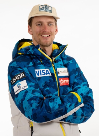 Tommy Ford portrait wearing ski gear